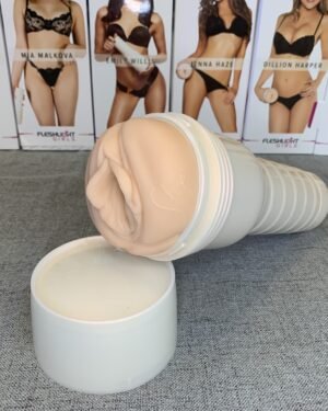 Fleshlight Girls Masturbator For Men